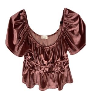 Altar'd State Womens Velvet Peplum Top Size M Mauve Puff Sleeve Off Shoulder